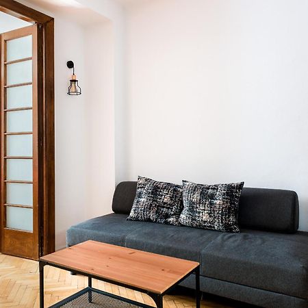 Heart Of Downtown 3 Rooms Apartment Self Check In Boekarest Buitenkant foto