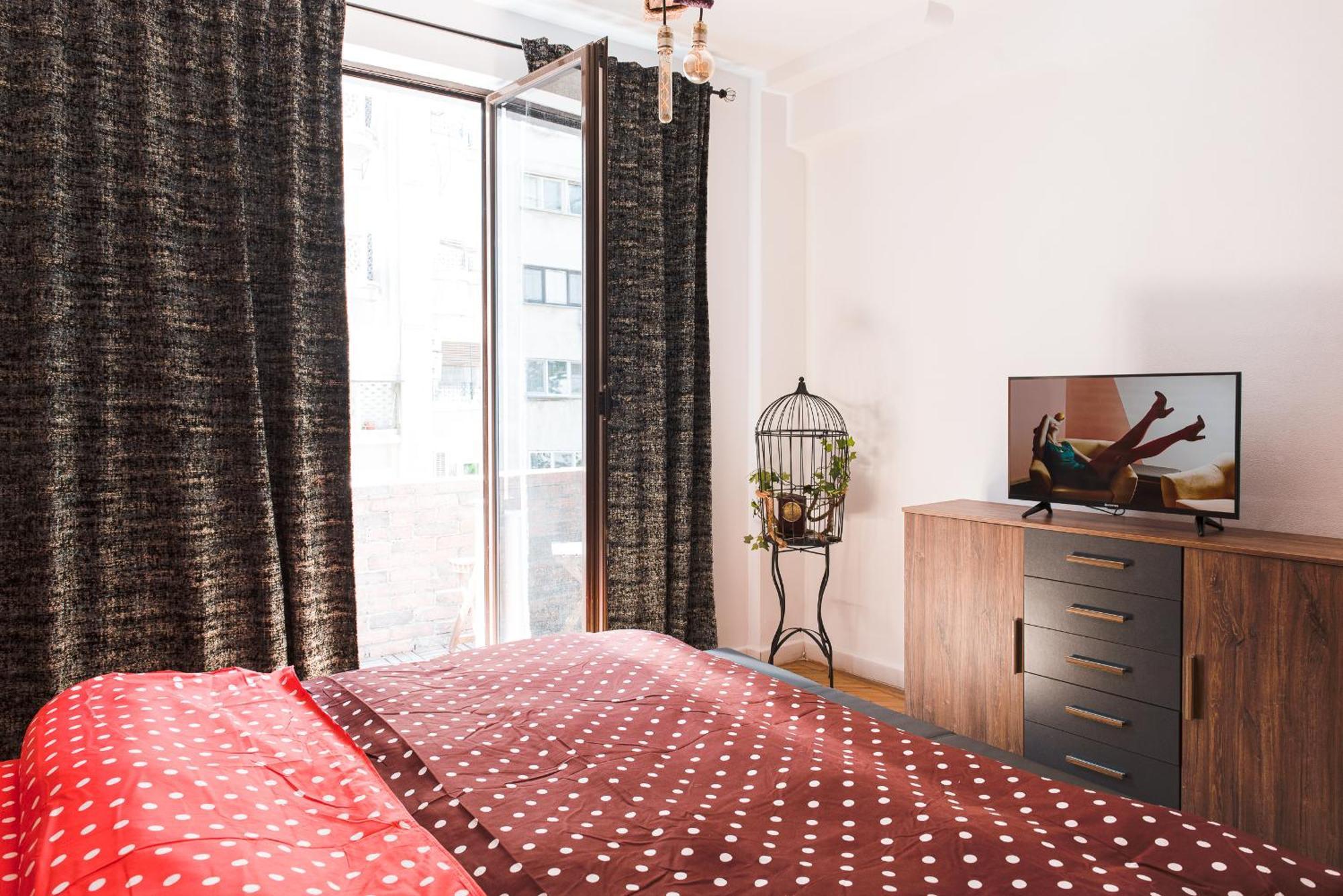 Heart Of Downtown 3 Rooms Apartment Self Check In Boekarest Buitenkant foto